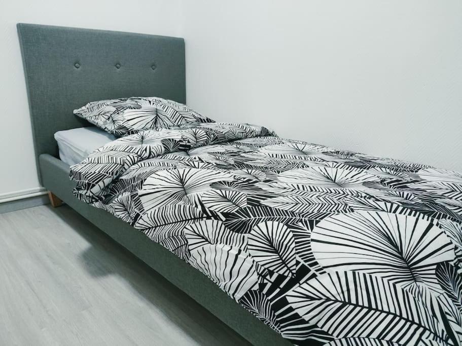 אוברנאי # Appartement Charmant 75 M2 Parking Gratuit מראה חיצוני תמונה
